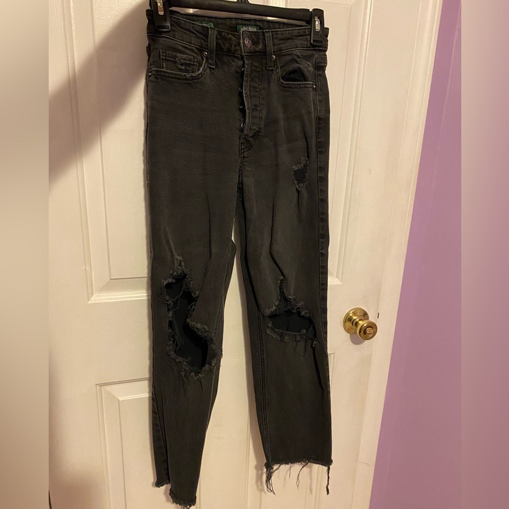 Black ripped jeans